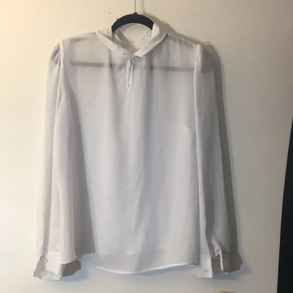 Vintage sheer white collared blouse - Picture 4 of 5